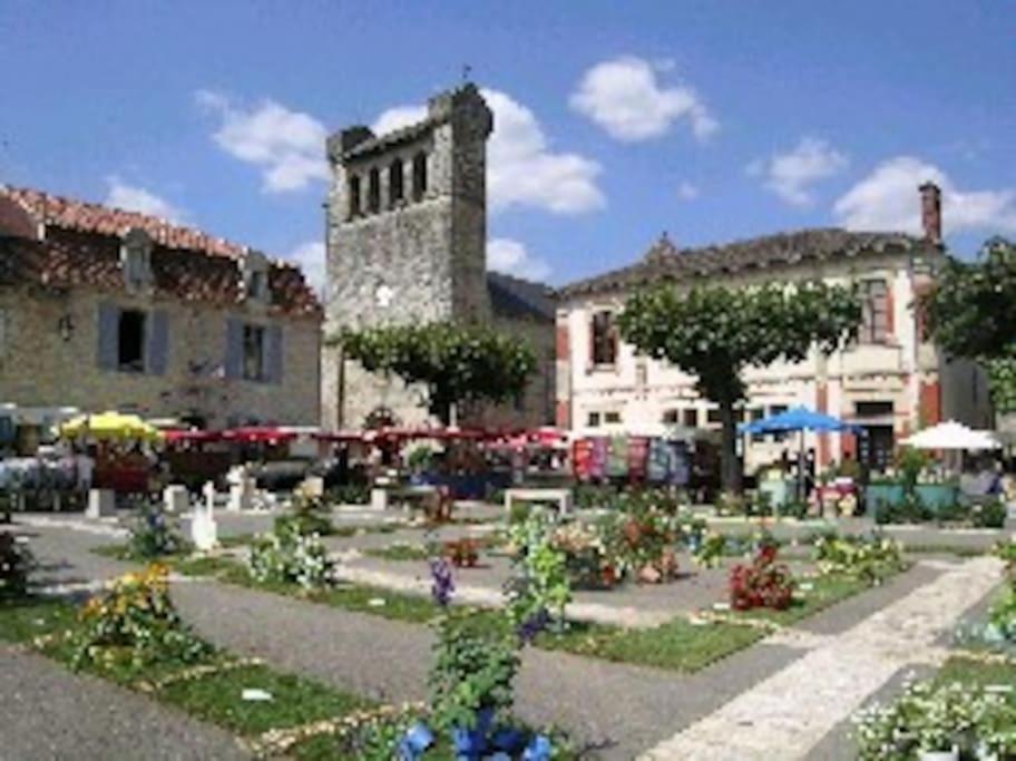 Le 7 Des Tonneliers Acomodação com café da manhã Castelfranc Exterior foto